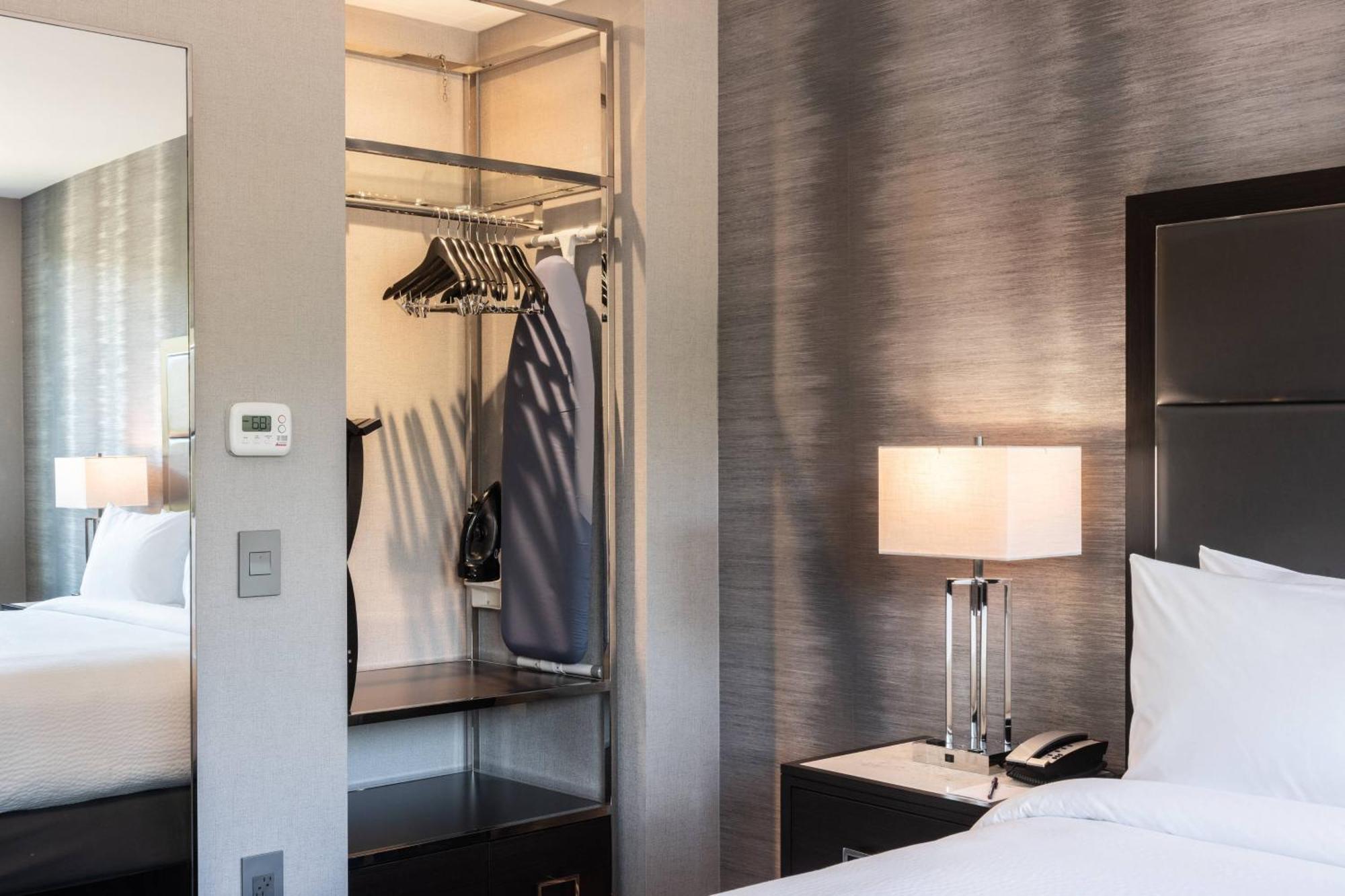 Residence Inn By Marriott Boston Γουόλθαμ Εξωτερικό φωτογραφία